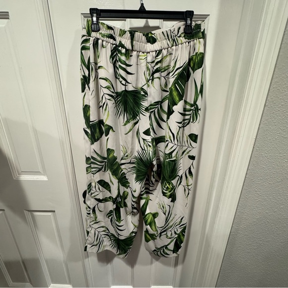 Eliane Rose Tropical Leaf Print Wide-Leg Pants - Size L - Picture 3 of 6
